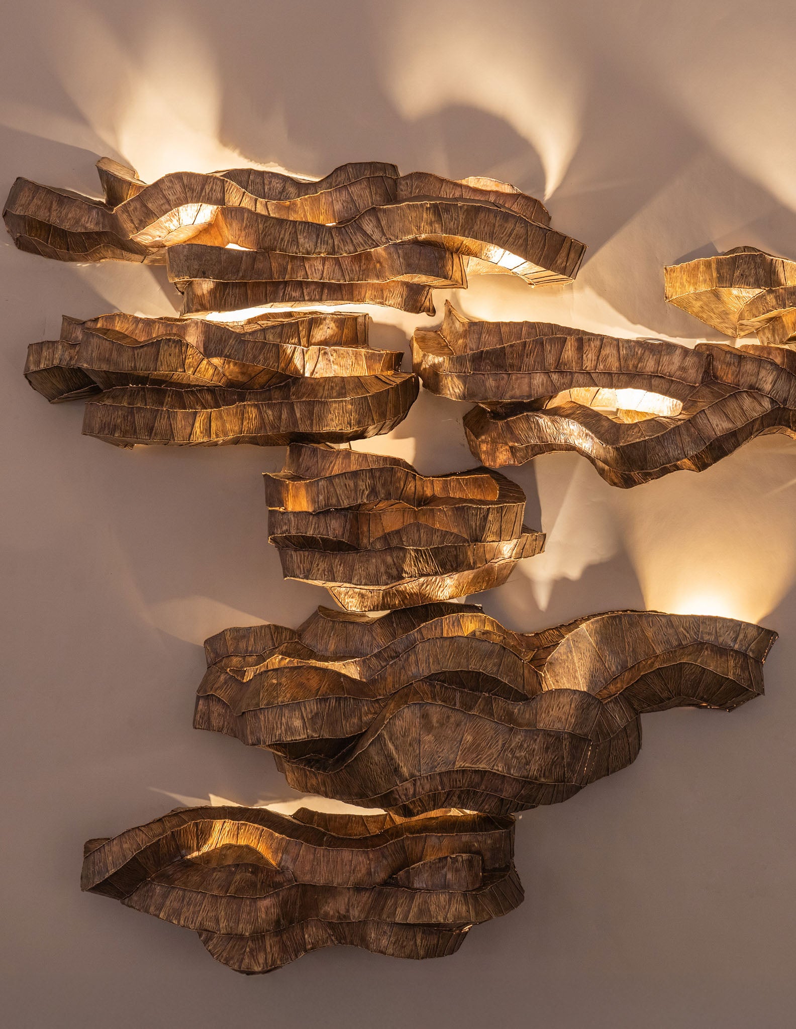 Thar Wall Sconce