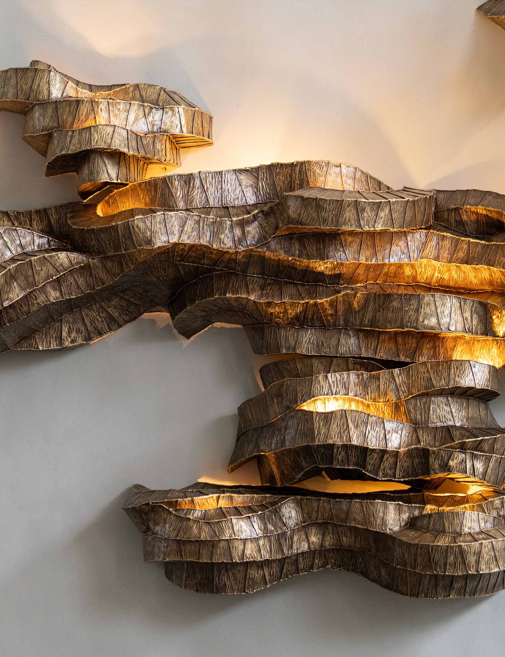 Thar Wall Sconce Gold