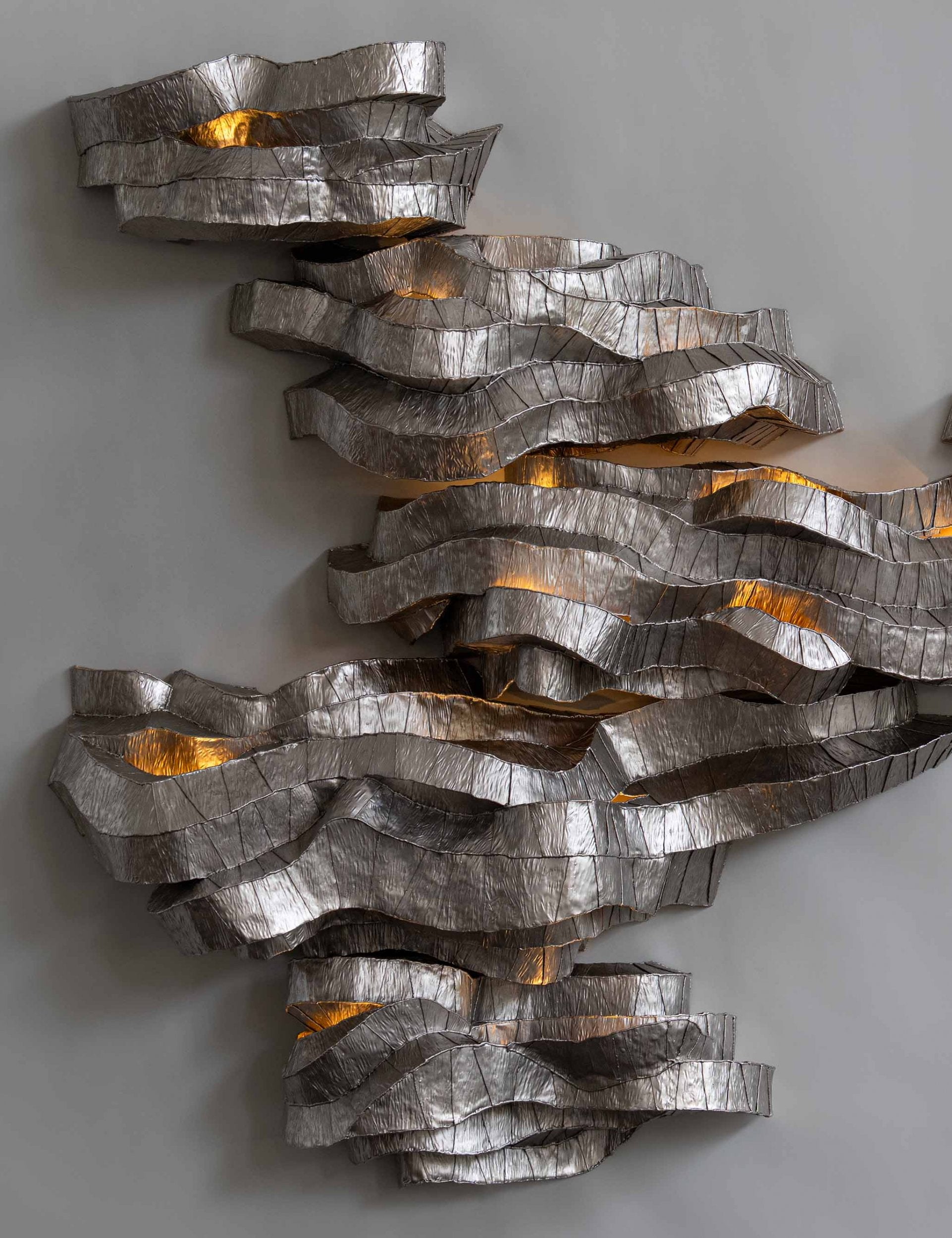 Thar Wall Sconce Silver