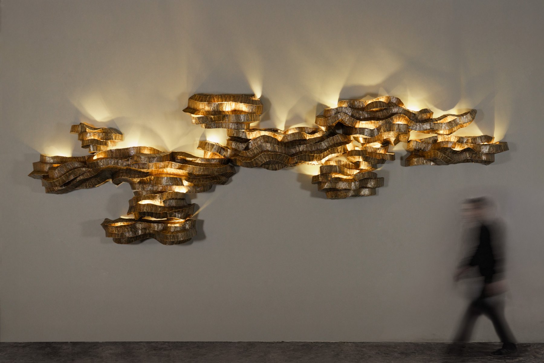 VGS_THAR_WALL_SCONCE_PATINATED_01.jpg