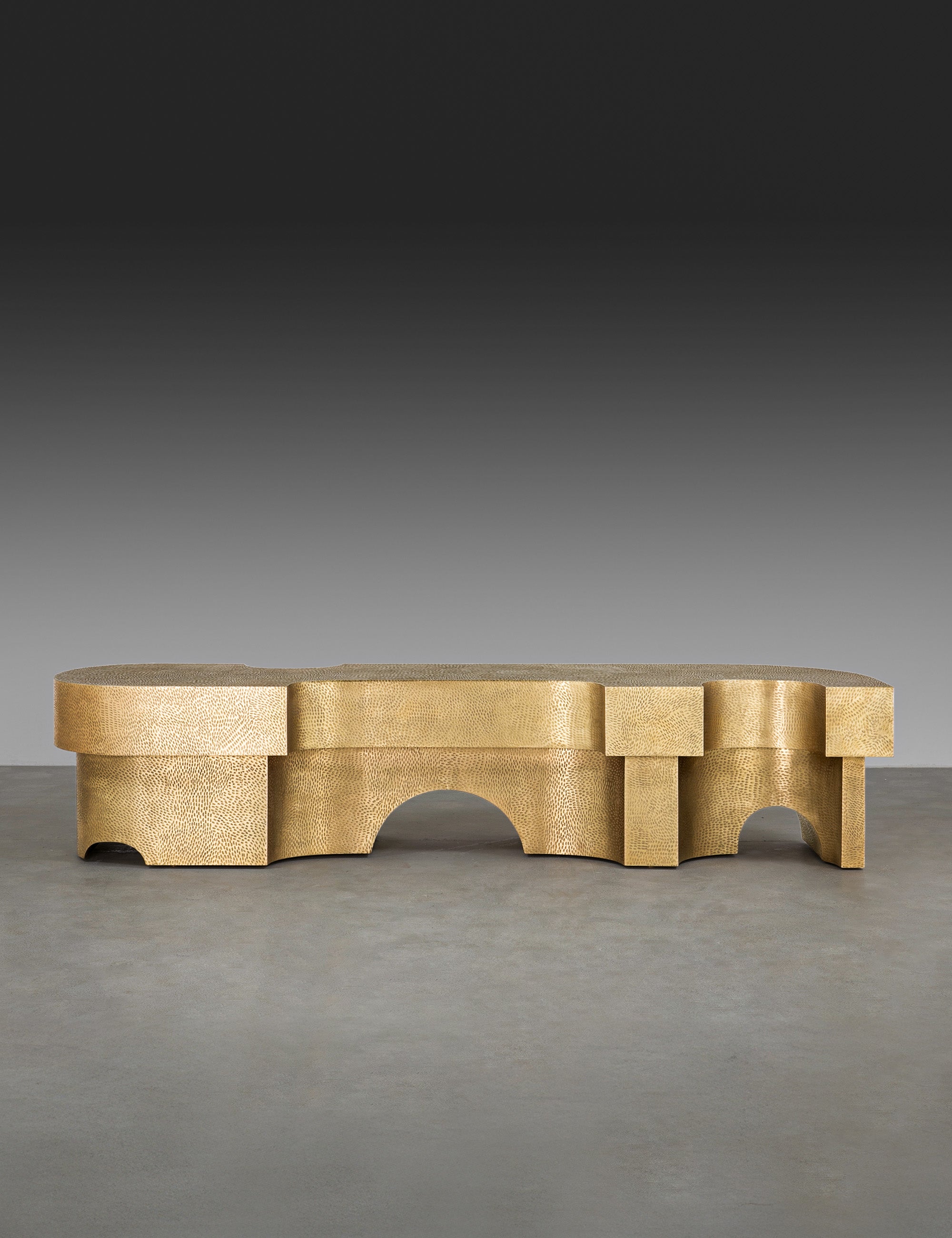 Grand Castello Bench