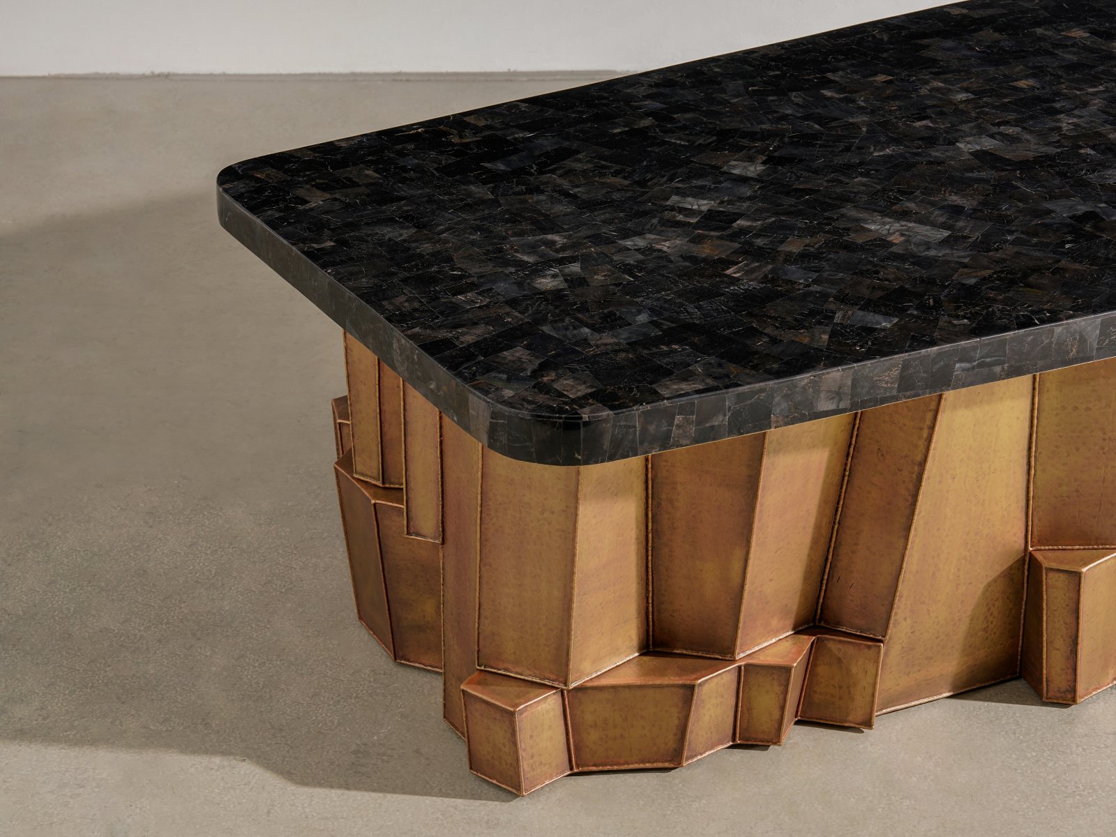 Metallic_Graphite_Coffee_Table_04.jpg