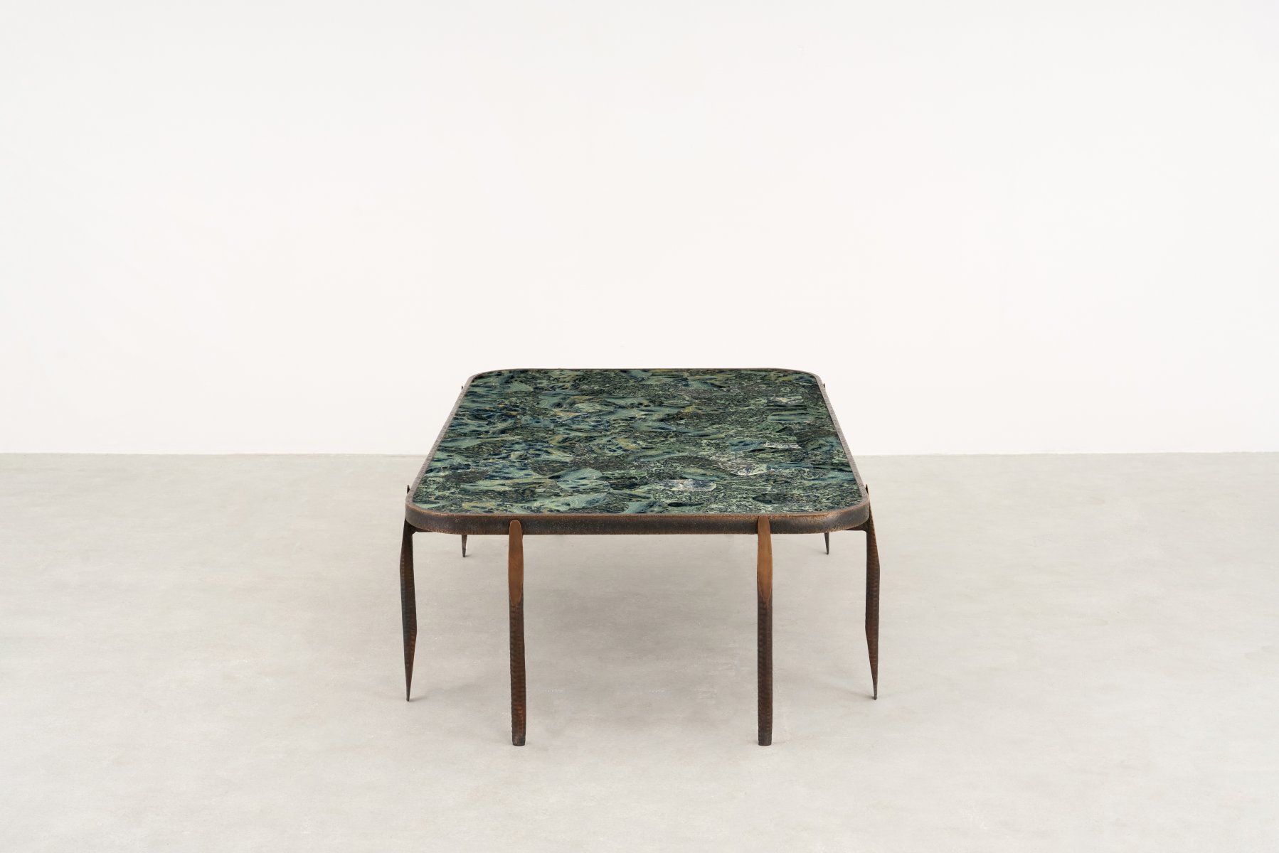 Molten_Moss_-_Coffee_Table_-_03.jpg
