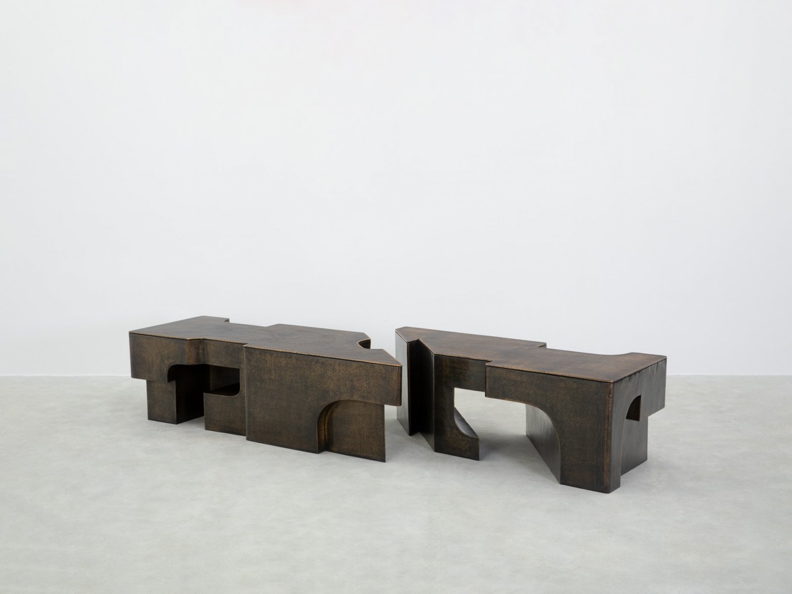 Plazzo_coffee_Table_03.jpg