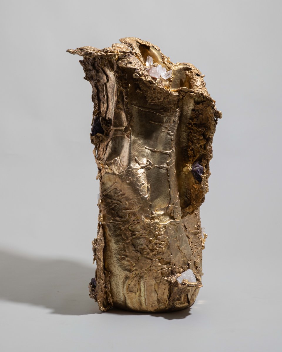 Song_of_the_Forest_Vase_A_03.jpg