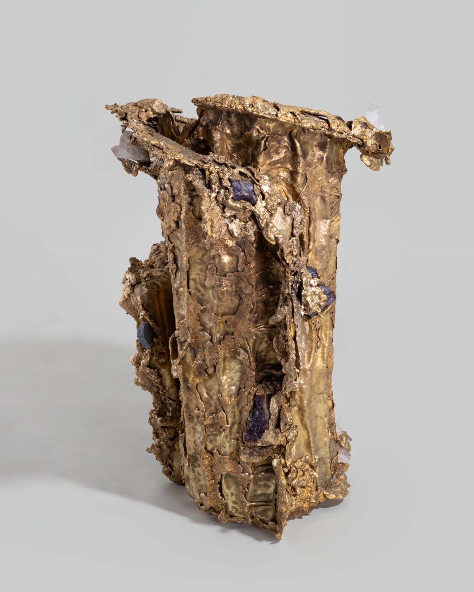 Song_of_the_Forest_Vase_B_04.jpg