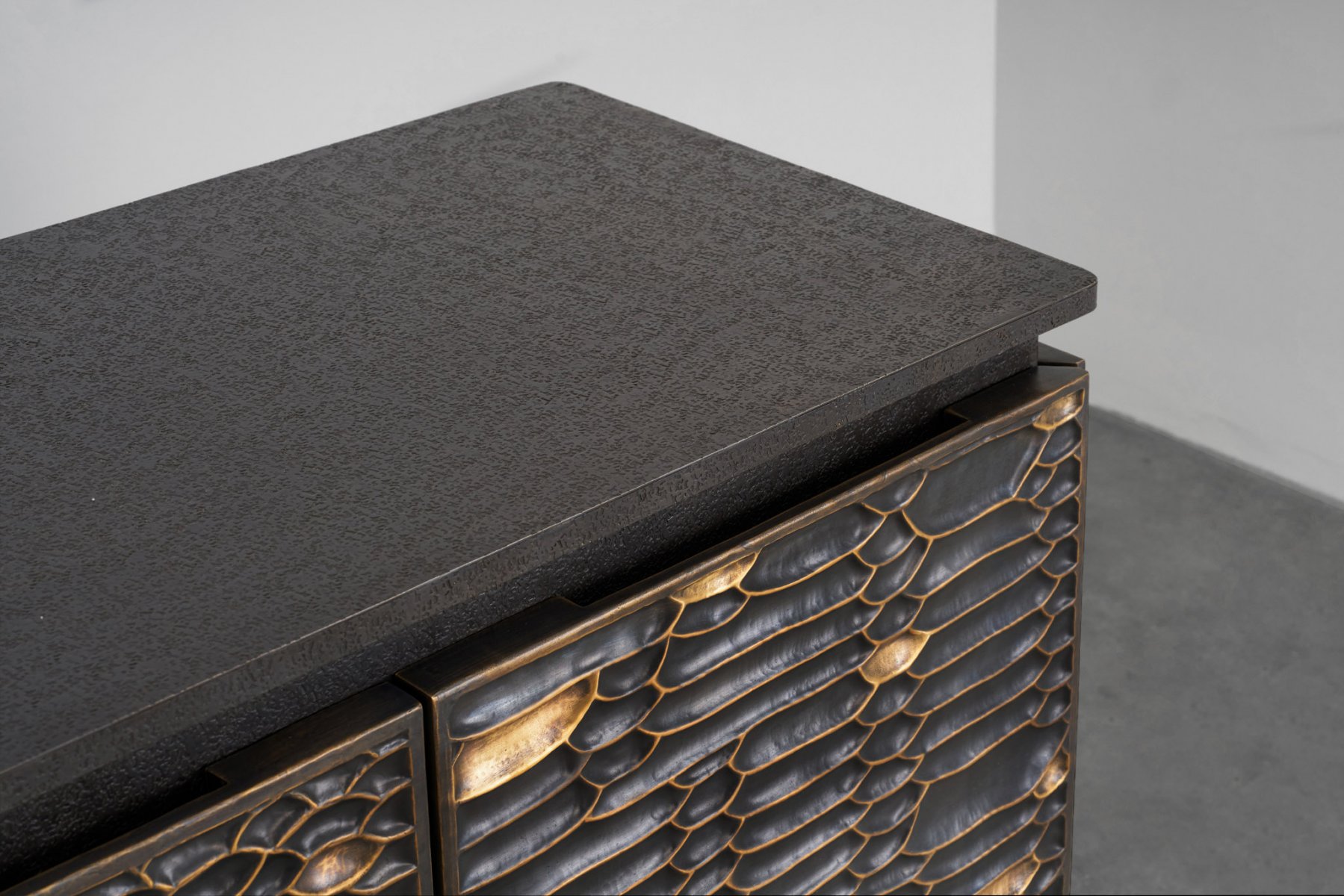 VGS-Ophidian_Cabinet-5.jpg